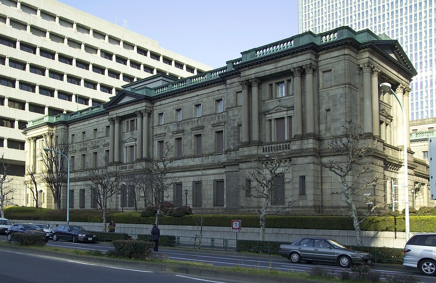 La Banque du Japon met en garde : un choc des marchés de l'IA — ou une cyberattaque pilotée par l'IA — pourrait déborder sur les banques